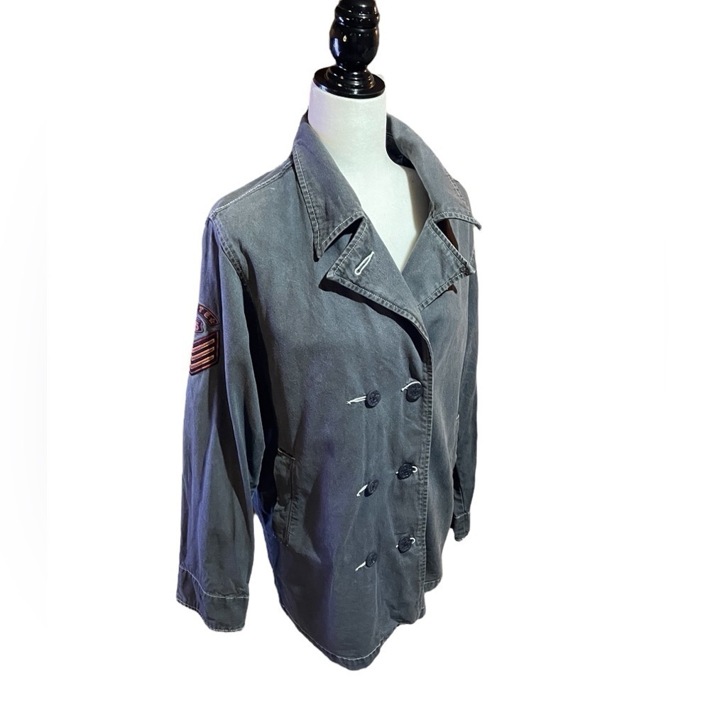 Route 66 Woman's Lightweight PeacoatStyled
Denim Jacket Size Medium